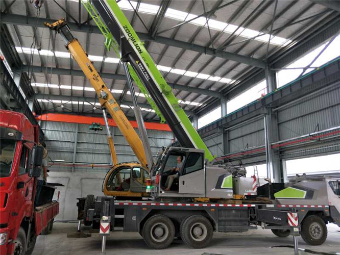 白银区高空车出租需要注意哪些安全事项？